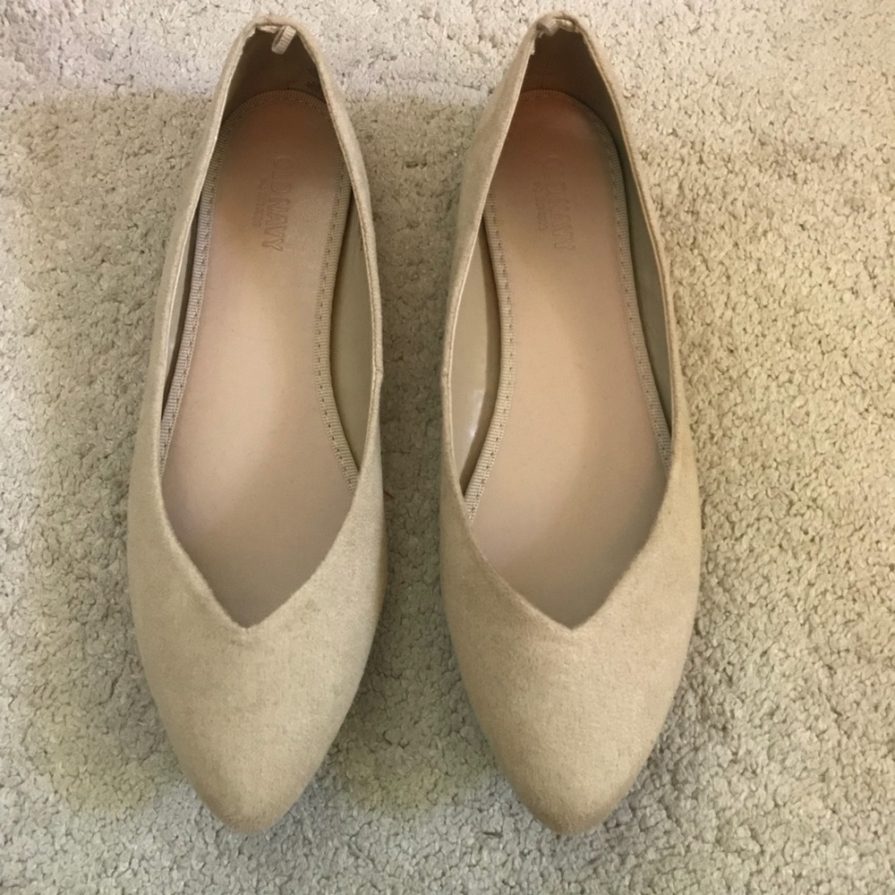 Old Navy Nude Ballet Flats Size 7